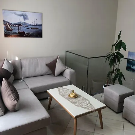 Apartment Peti 22 *